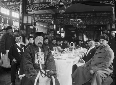 Sheng Yun, Viceroy of Shaanxi and Gansu, hosting Mannerheim and his expedition in Lanzhou.